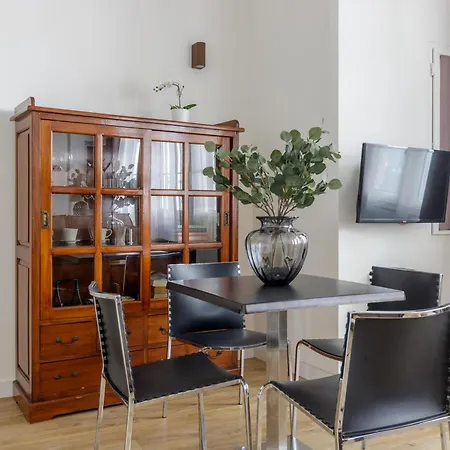 Apartment Living4malaga Charming Twin *