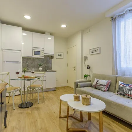Apartment Living4malaga Charming Twin Malaga
